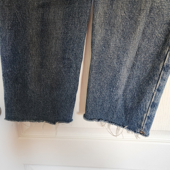 BDG Slim Straight High Rise Jeans, Medium Wash, 27W, 31L - Picture 8 of 8